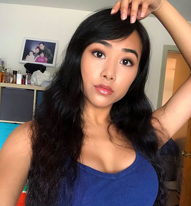 Pretty asian girls pics