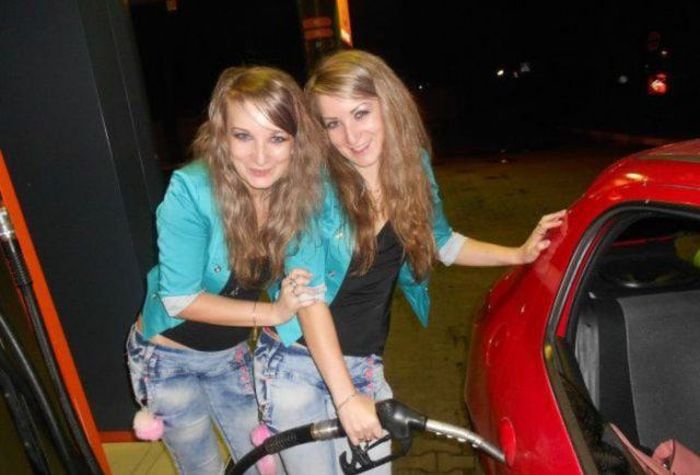 When  Girls Drive (30 pics)