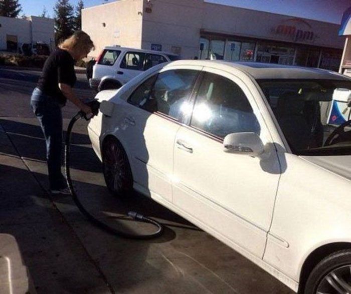 When  Girls Drive (30 pics)