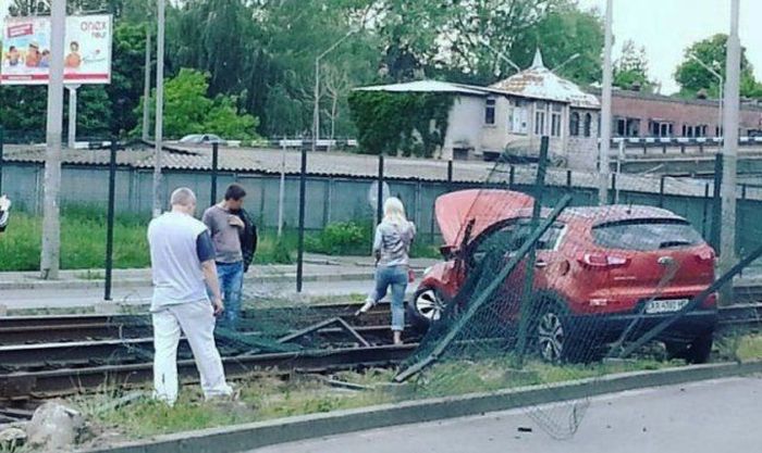 When  Girls Drive (30 pics)