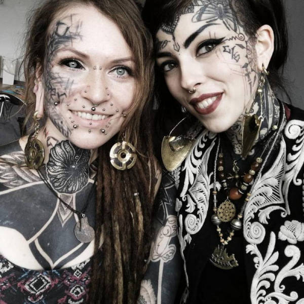 People Who Love Modifications (46 pics)