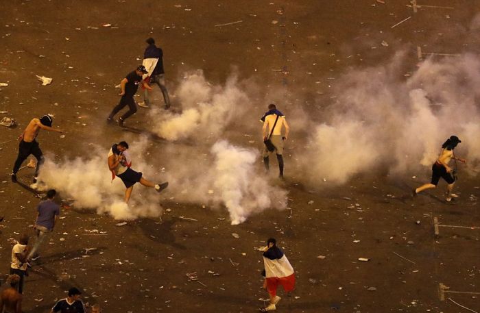 French Fans Start Riots After France Wins World Cup (25 pics)