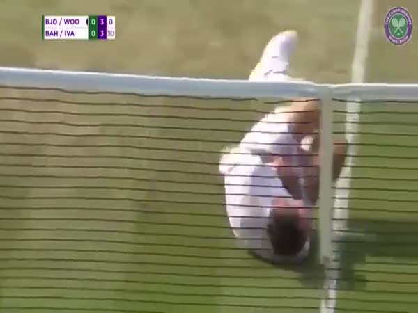 Wimbledon Tennis Player Trolls Neymar