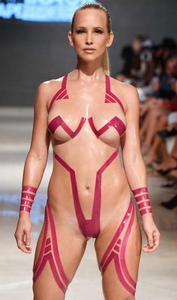 Duct-Tape Bikinis Is A New Hot Trend (9 pics)