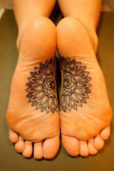 Tattoos (23 pics)