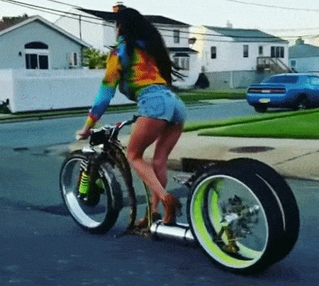 Acid Gifdump, July 19, 2018 (25 gifs)
