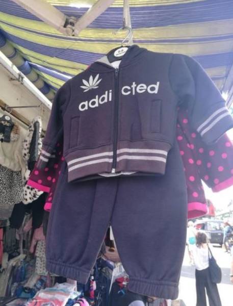 Cringe Moments (35 pics)