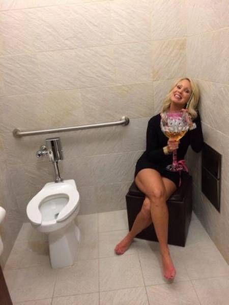 Drunk Photos (35 pics)