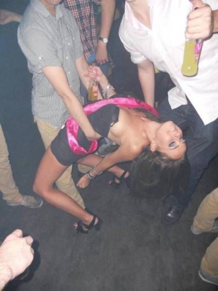 Drunk Photos (35 pics)