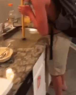 Acid Gifdump, July 23, 2018 (25 gifs)
