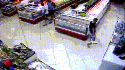 Bad Things Happen At The Grocery Stores (15 gifs)