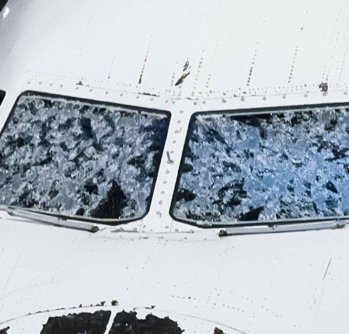 Scary Aviation Monments (15 pics)
