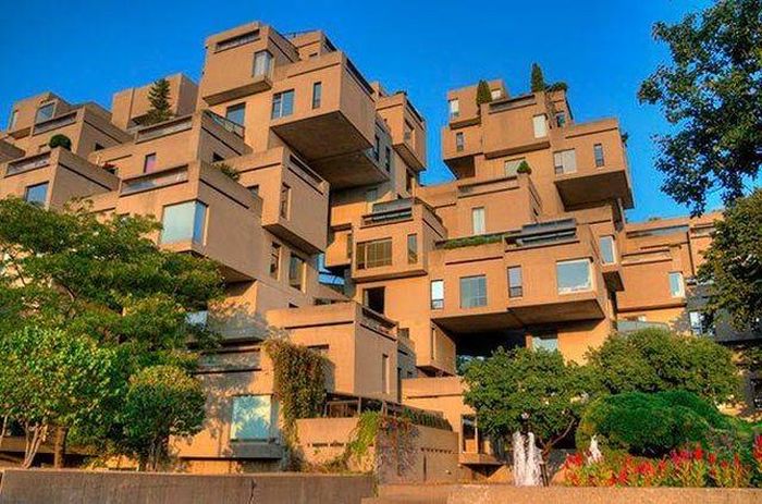 Strange Buildings (25 pics)