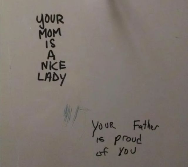 Funny Public Bathroom Graffiti (18 pics)