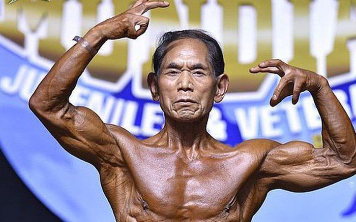 81-Year-Old Bodybuilder (5 pics)