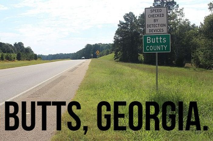 Strange US Town Names (20 pics)