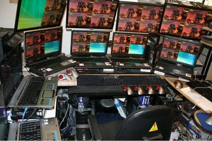 WOW Player ran 36 Accounts On 11 PC Simultaneously To Raid The Alliance Capital Cities (2 pics)