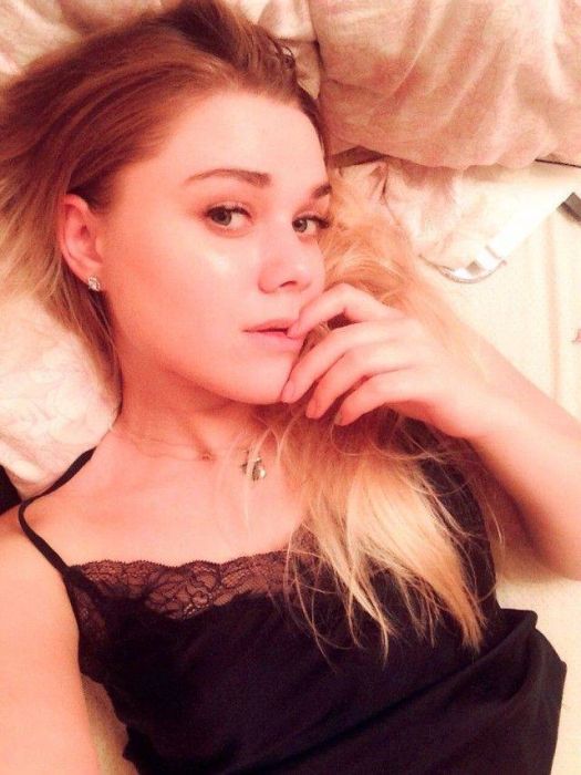 Russian Girls (31 pics)