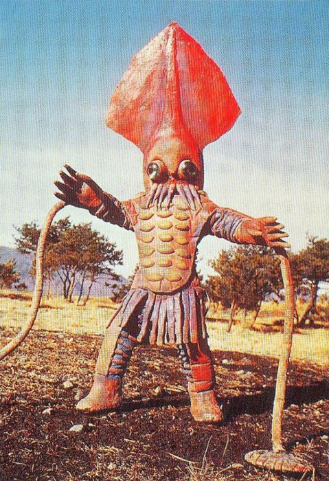 Vintage Japanese Movie Monsters (20 pics)