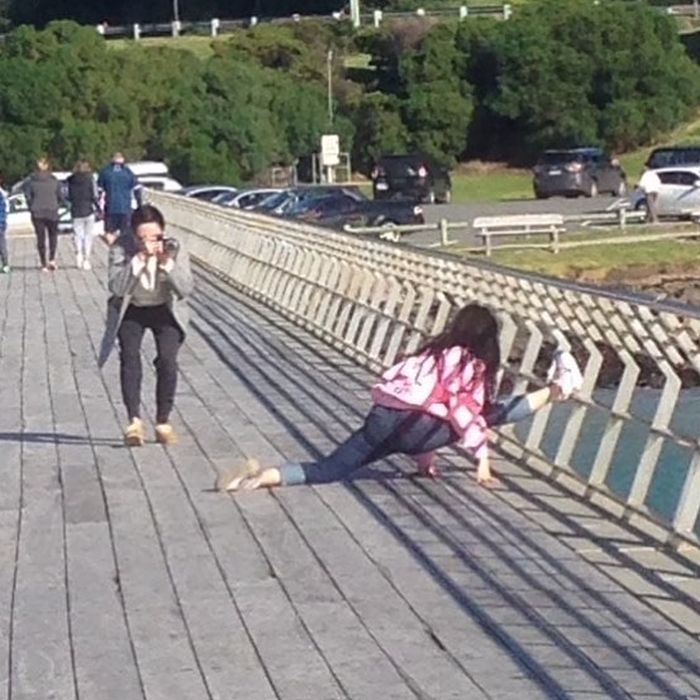 It's So Hard To Have A Girlfriend (30 pics)