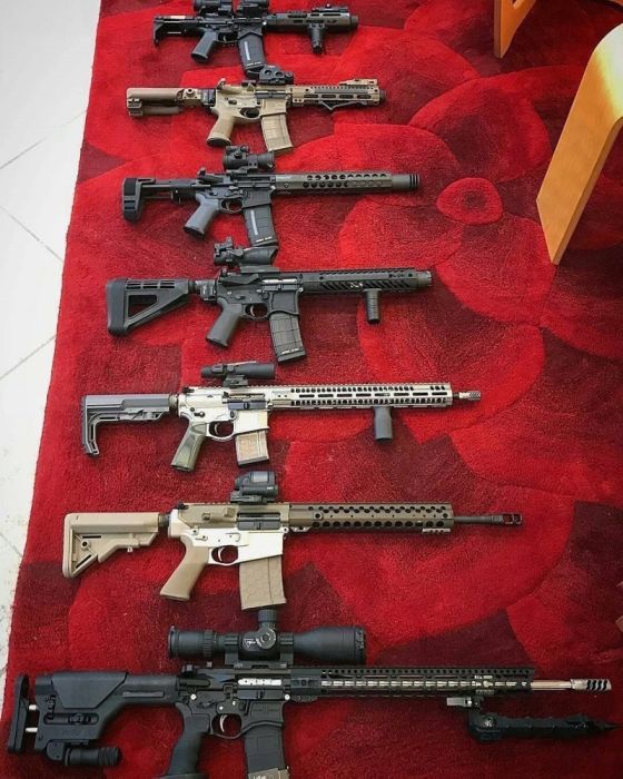 Weapons Collections (24 pics)