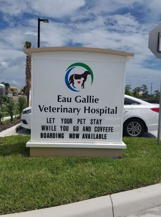 Funny Vet Signs (28 pics)