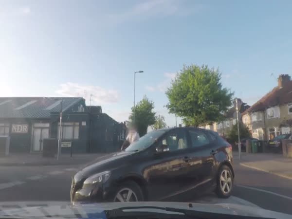 Perfect English Gentleman Keeps Calm During Road Rage Incident