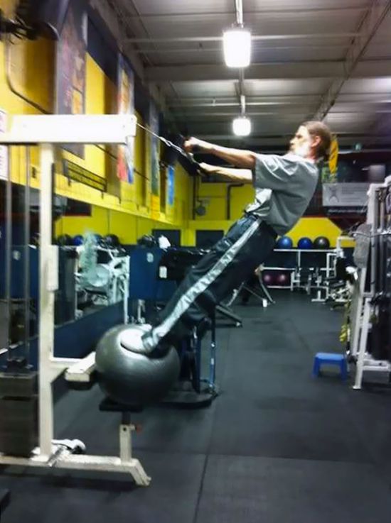Strange Things At The Gym (20 pics)