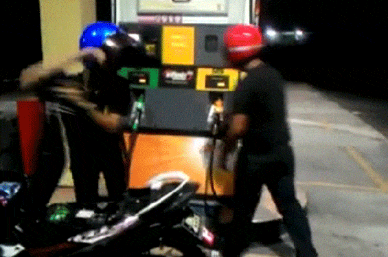 Acid Gifdump, August 07, 2018 (25 gifs)