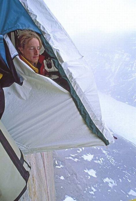 How Climbers Sleep (44 pics)