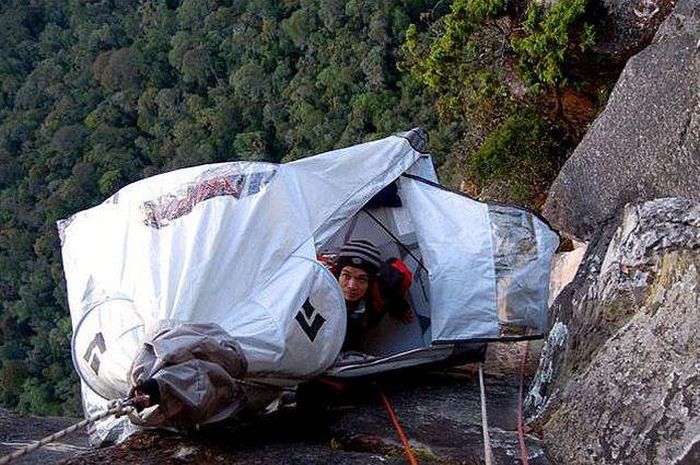 How Climbers Sleep (44 pics)