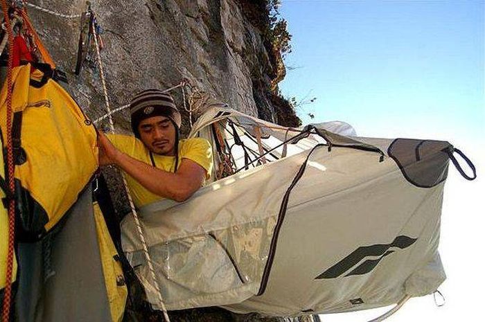 How Climbers Sleep (44 pics)