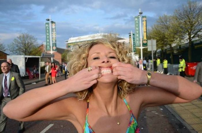 Acid Picdump (90 pics)