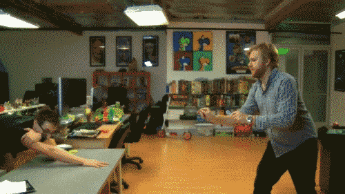 Acid Gifdump, August 08, 2018 (25 gifs)