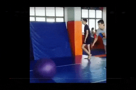 Acid Gifdump, August 09, 2018 (25 gifs)