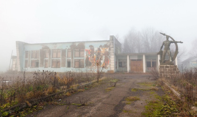 Abandoned Objects In Russia (25 pics)