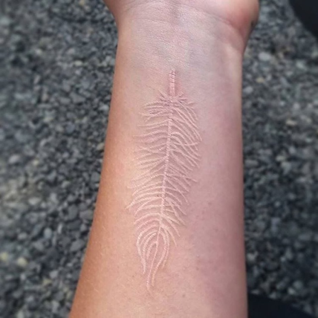 White Ink Tattoo (24 pics)