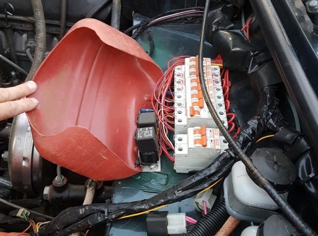 Car Service Horror Show (24 pics)