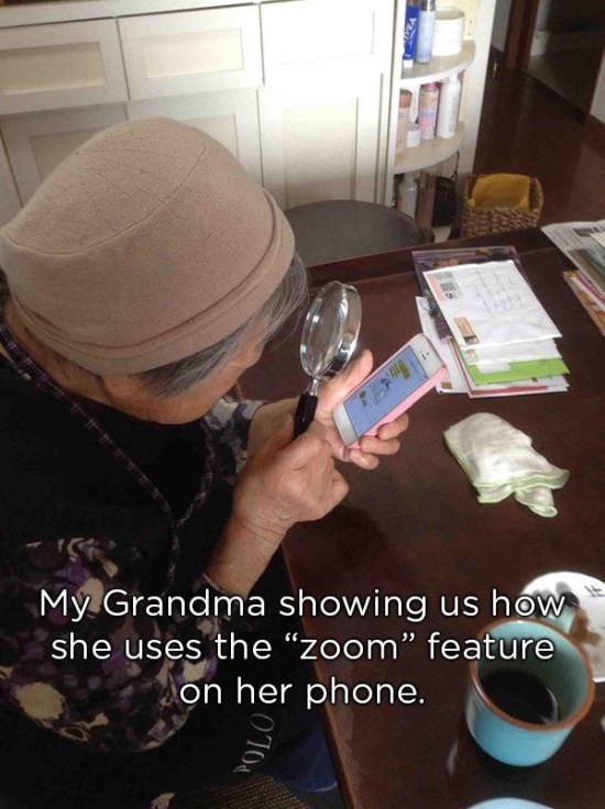 Grandmas And Grandpas Struggling With Technology (23 pics)