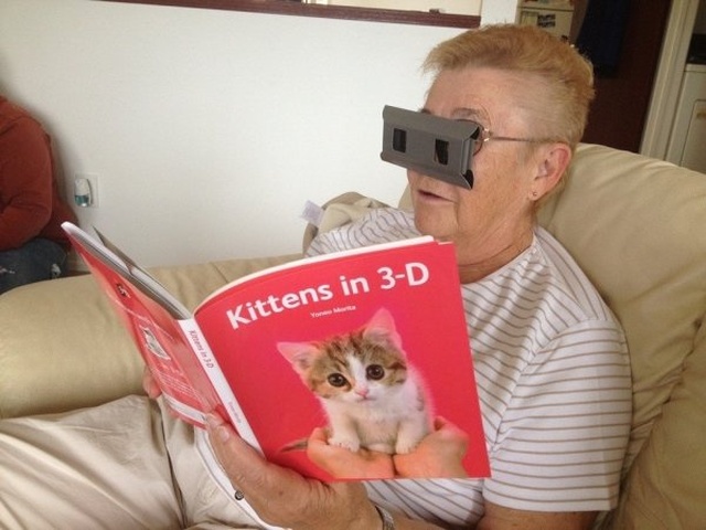 Grandmas And Grandpas Struggling With Technology (23 pics)