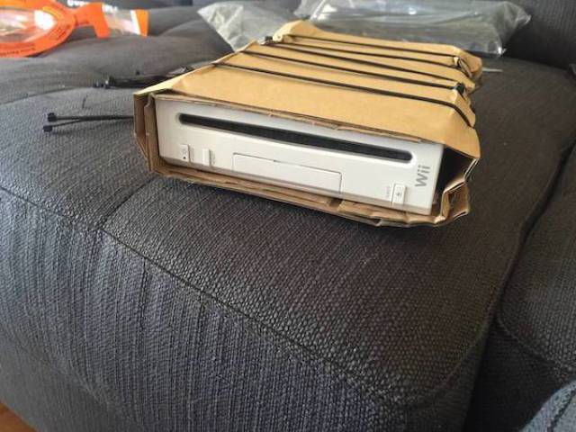 What To Do When Your Ex-Fiancé Tried To Get Her New Man’s Wii Back (18 pics)