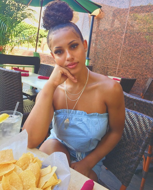 Pretty Girls (31 pics)