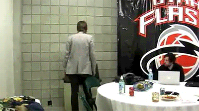 People And Trash (16 gifs)