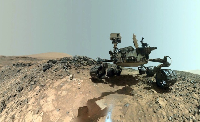This Is What Mars Surface Looks Like (16 pics)