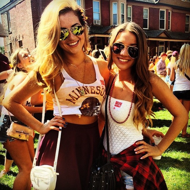 Cute College Girls (30 pics)