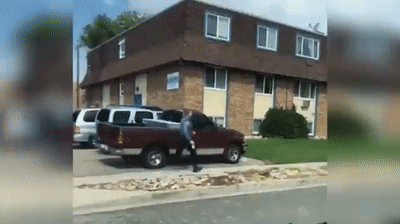 Acid Gifdump, August 23, 2018 (25 gifs)