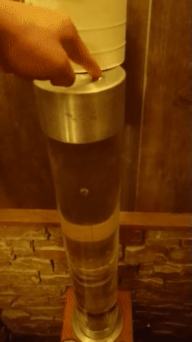 Acid Gifdump, August 23, 2018 (25 gifs)