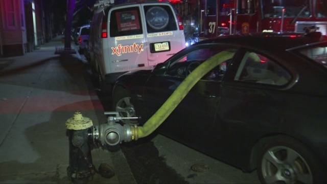 Never Park Next To Fire Hydrants (13 pics)