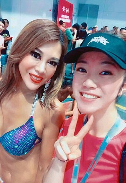 This Fitness Fanatic Looks Great At 47 (9 pics)
