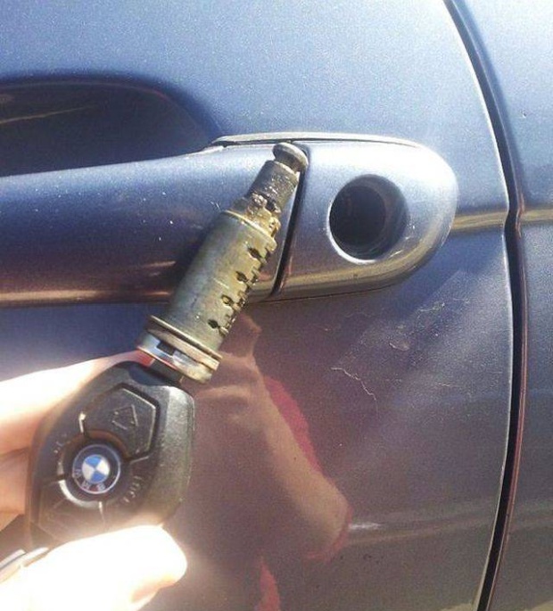 Bad Days Happen (33 pics)